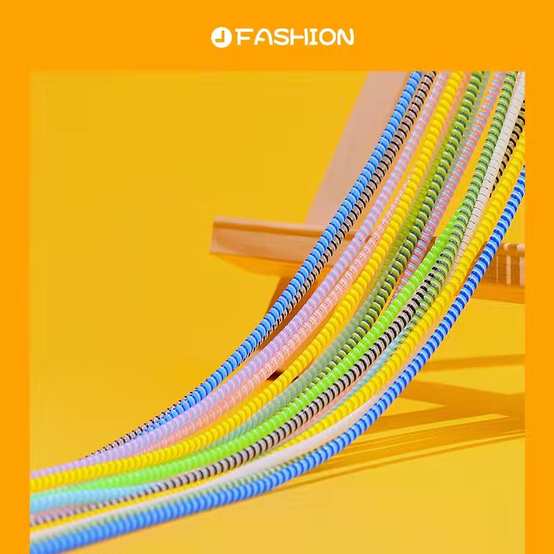 Pelindung Kabel Pengisi Daya U - Coiled Usb Cable ulasan dan harga